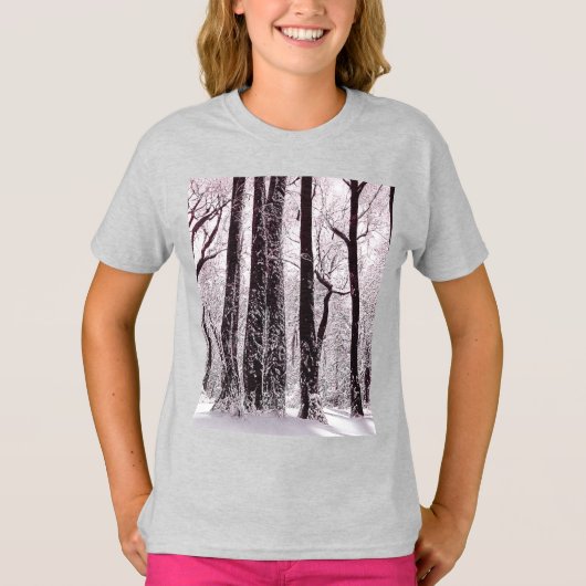 冬の森の雪景色Tシャツ Tシャツ (正面)