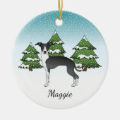 冬の森の黒イタリアンと白のグレイハウンド セラミックオーナメント (正面)