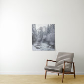 冬の森モジュストラナを流れる川 タペストリー (インサイチュ)