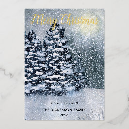 冬の森林雪の松の木を覆った 箔シーズンカード