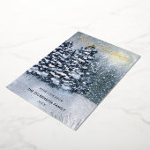 冬の森林雪の松の木を覆った 箔シーズンカード (回転した状態)