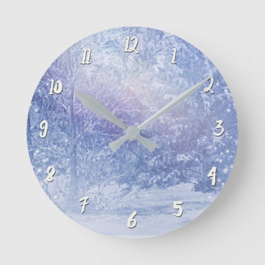 冬の森 松の木 雪の結晶 雪に覆われた森 ラウンド壁時計 (正面)
