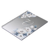 冬の水色フローラモノグラムパーソナライズされた ノートブック (左側)