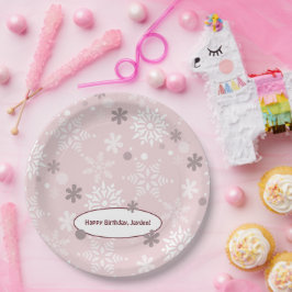 冬の淡い色のピンクの誕生日パーティー ペーパープレート