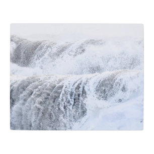 冬の激しい波 メタルプリント