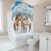 冬の牧草地のバックスキンアパロオーサの馬 シャワーカーテン (インサイチュ)