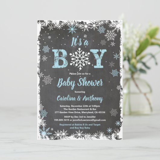 冬の男の赤ちゃんシャワースノーフレークチョークボード 招待状 (スタンド正面)