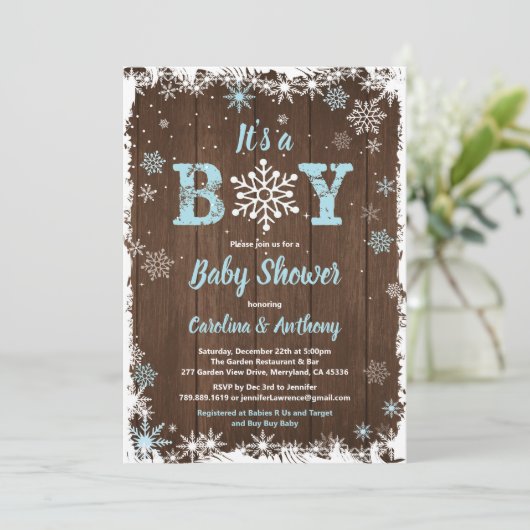 冬の男の赤ちゃんシャワースノーフレーク素朴な木 招待状 (スタンド正面)
