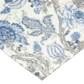 冬の白のきらびやかで青い花柄 ショートテーブルランナー (コーナー)