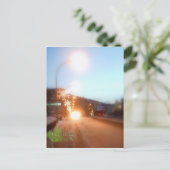 冬の祝日の飾り付け – グリーンウッド、BC シーズンポストカード (スタンド正面)