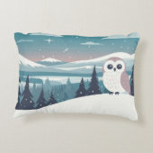 冬の秋の風景の中のフクロウ アクセントクッション (裏面)