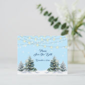 冬の結婚式のストリングライト 雪に覆われた木々 セーブザデート (スタンド正面)