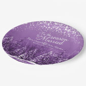 冬の結婚式の松の木の湖パープルアート ペーパープレート (アングル)