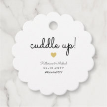 冬の結婚式の毛布またはショールを取り上げる