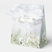 冬の緑の葉のブライダルシャワー フェイバーボックス (正面サイド)