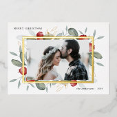 冬の緑 赤い実のホリデー フォイル カード (正面)