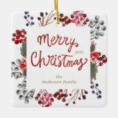 冬の赤い果実メリークリスマスフォト セラミックオーナメント (正面)