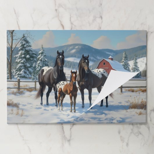 冬の農園で黒いアパロオーサの馬 ペーパーパッド (折り畳み)