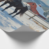 冬の農園で黒いアパロオーサの馬 ラッピングペーパー (角)