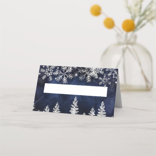 冬の銀の雪の松のネイビー企業のクリスマス プレイスカード (裏面)
