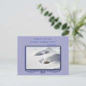 冬の雪が岩の上に漂う写真カスタム ポストカード (スタンド正面)