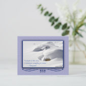 冬の雪が岩の上に漂う写真カスタム ポストカード (スタンド正面)