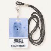 冬の雪が降る可愛い北極キツネ バッジ (裏面ランヤード)