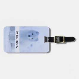 冬の雪が降る可愛い北極キツネ ラゲッジタグ