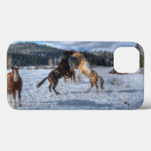 冬の雪で遊ぶ2つの牧場の馬IV Case-Mate iPhoneケース (裏面 (横))