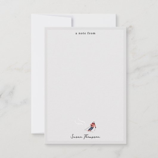 冬の雪に覆われたスキー場の山の斜面の風景 ノートカード (正面)