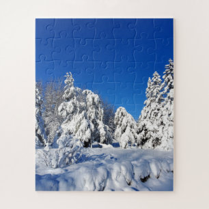 冬の雪に覆われた木々のパズル ジグソーパズル
