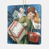 冬の雪に贈り物を贈るヴィンテージクリスマス セラミックオーナメント (左)