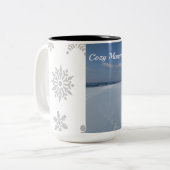 冬の雪のコーヒーマグ ツートーンマグカップ (正面左)