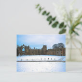 冬の雪のニューステッドAbbey ポストカード (スタンド正面)