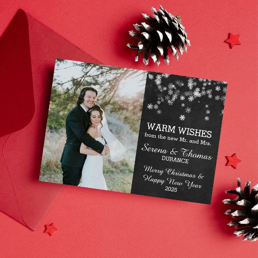 冬の雪のホリデークリスマスの結婚写真 シーズンカード