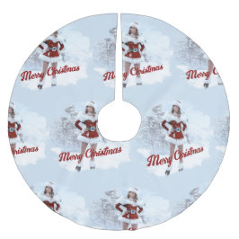 冬の雪の上で美しいクリスマスの女性 ブラッシュドポリエステルツリースカート