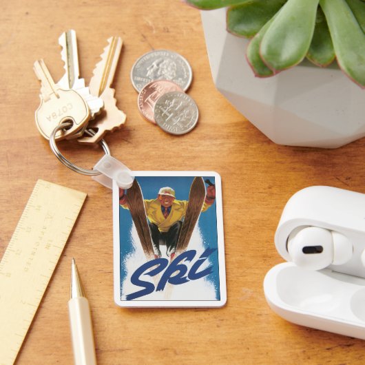 冬の雪の中でヴィンテージ旅行、スポーツスキーヤースキー キーホルダー (デスク)