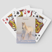 冬の雪の中の白いスタリオン馬パーソナライズされた トランプ (裏面)