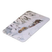 冬の雪の中をクリスマスに旅 マグネット (左側)