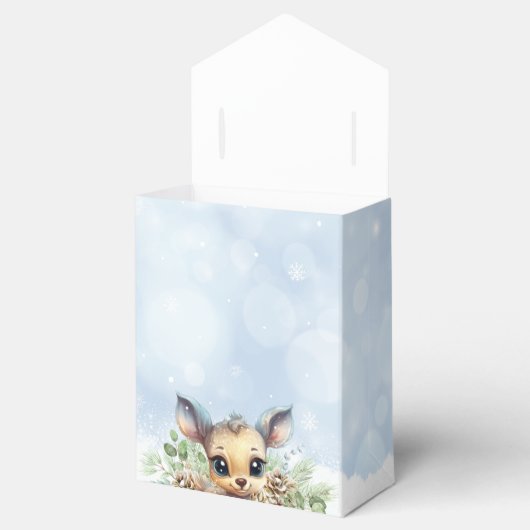 冬の雪の冷たい外の青い赤ちゃんシャワーディアー フェイバーボックス (オープン)