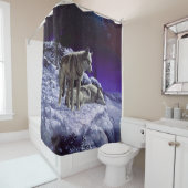 冬の雪の夜に灰色の狼 シャワーカーテン (インサイチュ)