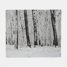 冬の雪の木々 フリースブランケット