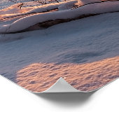 冬の雪の海の海岸の夕日 ポスター (角)