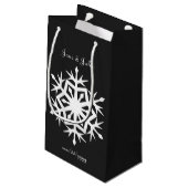 冬の雪の結晶インブラック抱き枕 スモールペーパーバッグ (裏面アングル)