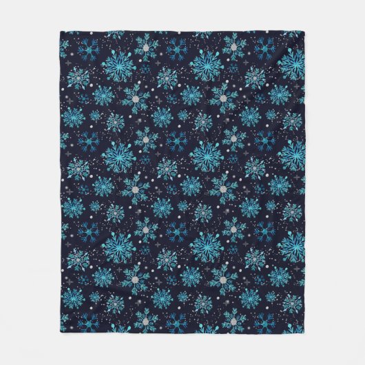 冬の雪の結晶（青と銀） フリースブランケット (正面)