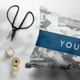 冬の雪グレーカモフラージュあなたの名前をパーソナライズ アクセントクッション