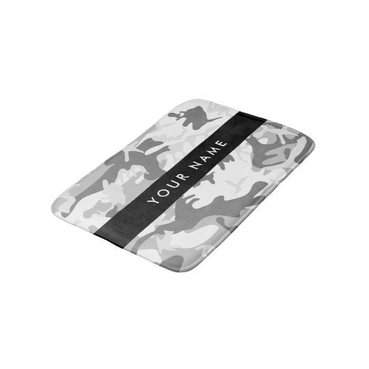 冬の雪グレーカモフラージュあなたの名前をパーソナライズ バスマット (アングル)