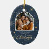 冬の雪モダン片フォトネイビーブルークリスマス セラミックオーナメント (正面)