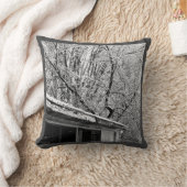 冬の雪景色の白素朴色と黒の写真 クッション (ブランケット)