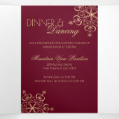 冬の雪片ブルゴーニュと金ゴールドの輝き 三つ折りカード (内部中)